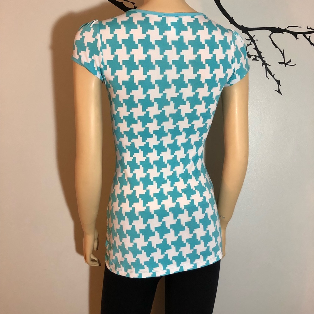 TENDENCY Block Pattern Top - Picture 2 of 3